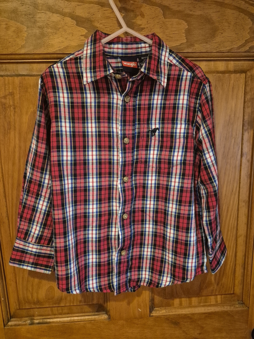 Wrangler Men’s Red Plaid Button-Up Shirt